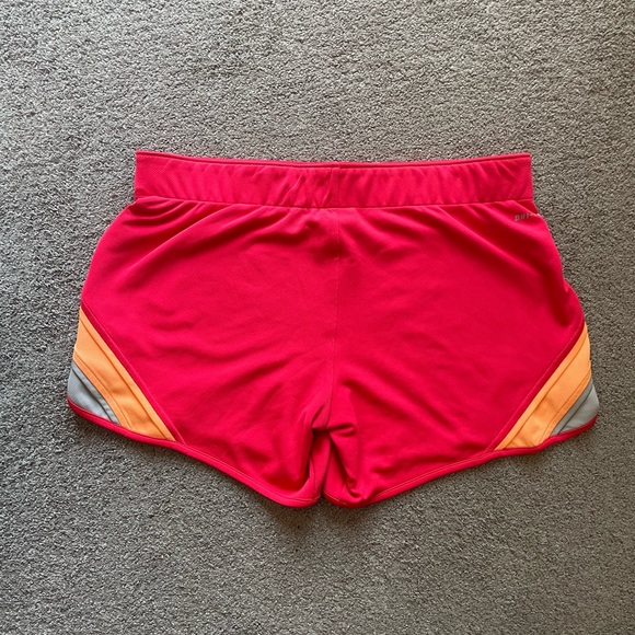 Nike Retro Dolphin Shorts Groovy Print Bright Pink - Picture 2 of 4